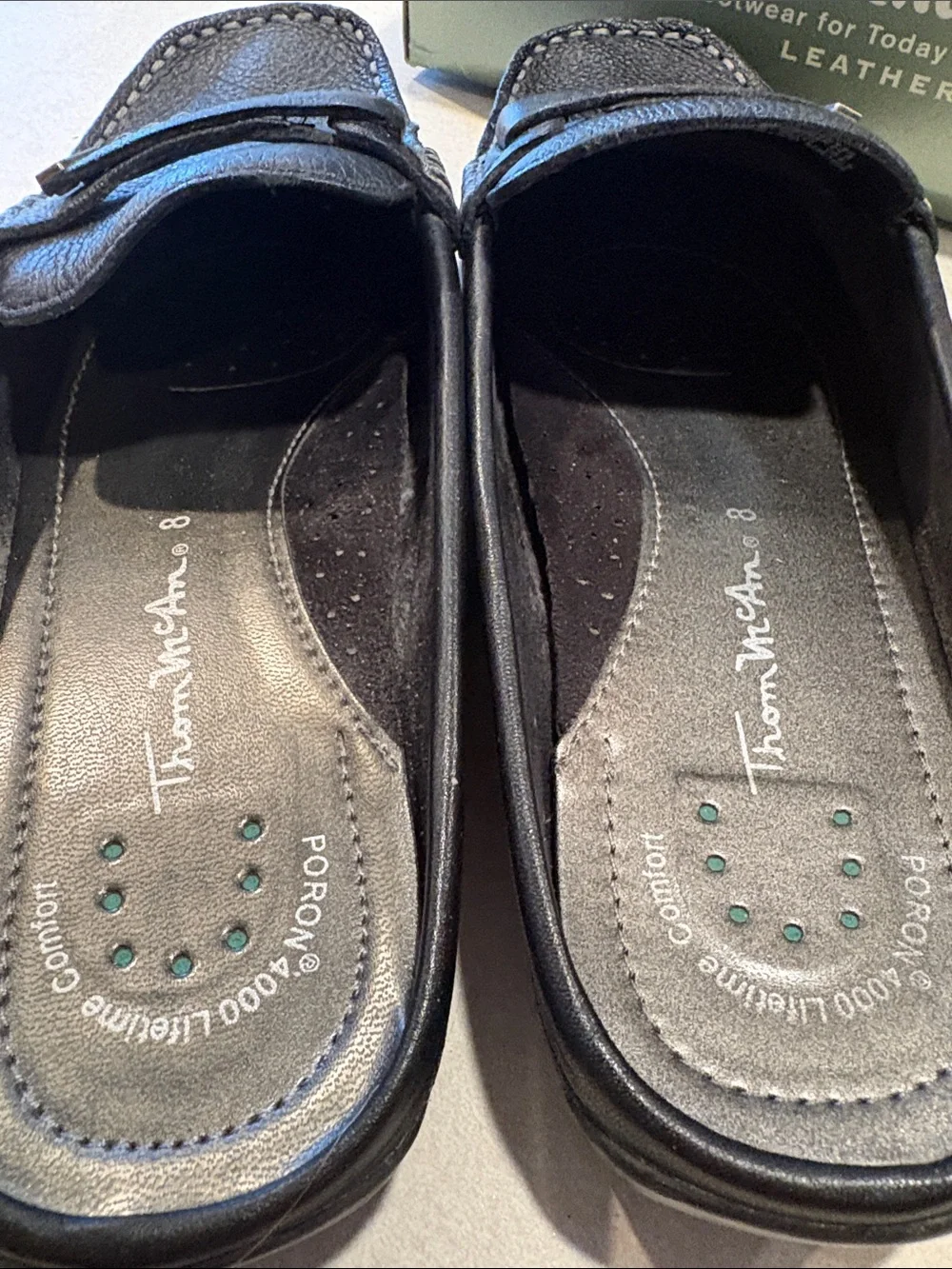 Thom McAn Black Pebbled Leather Slip-On Loafers shoes women’s size 8